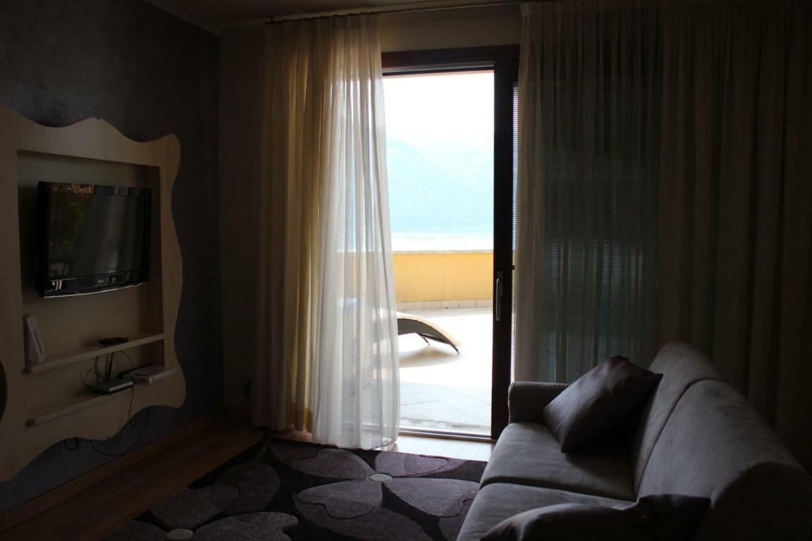 Hotel Il Castello Di Lovere Exteriér fotografie